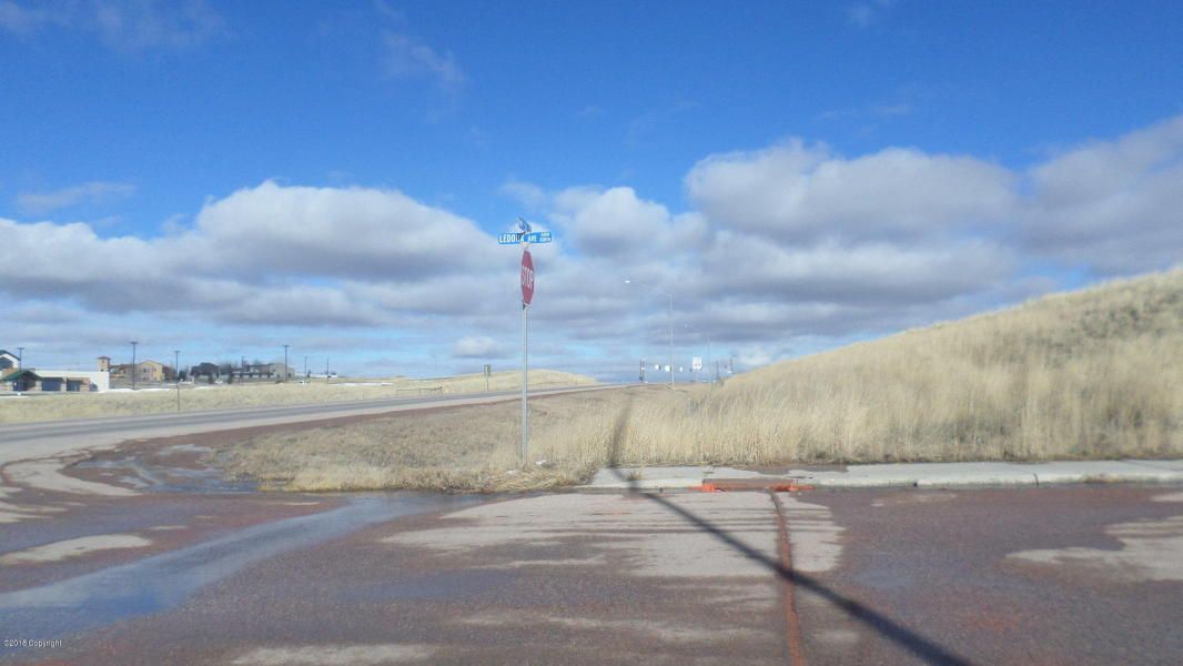 2600 Ledoux Ave, Gillette, WY 82718